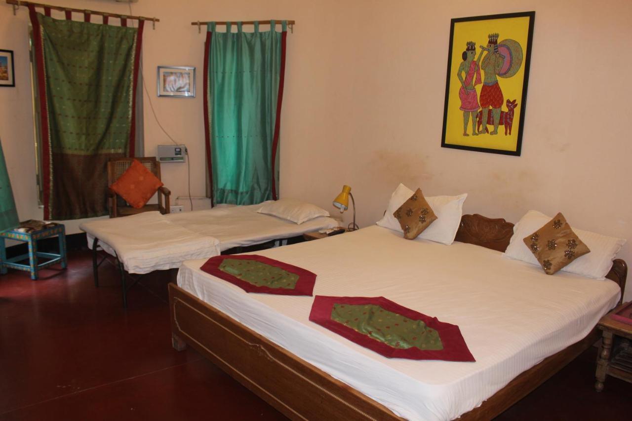 Cozy Inn Varanasi Exterior foto